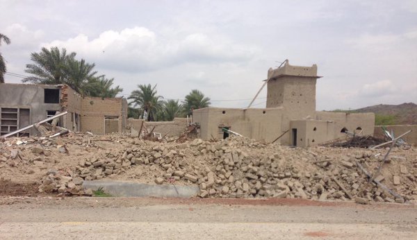 @TheBilal_Ahmed: "#North waziristan khajuri check post area houses completely destroyed during #ZarBeAzb @TheHaroonRashid @BBCUrdu" https://twitter.com/thebilal_ahmed/status/583331124211912704